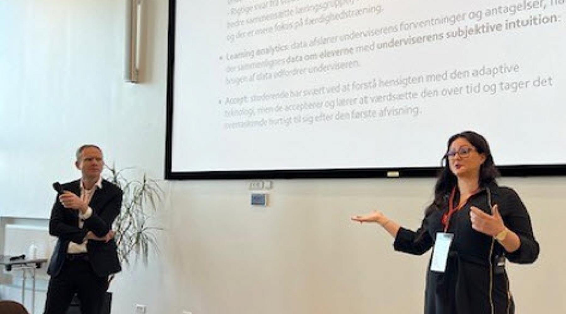 Direktør i Absalon, Daniel og underviser, Diana